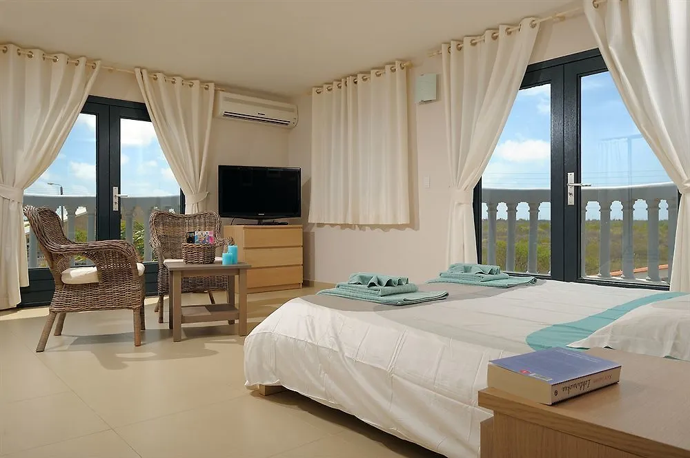 Oasis Guesthouse, Boutique Style Hotel Kralendijk  Guest house